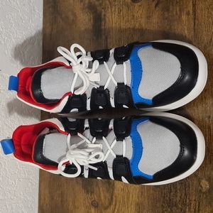 Galore-1 Classic Sneakers | Women's 8 | Excellent Condition.